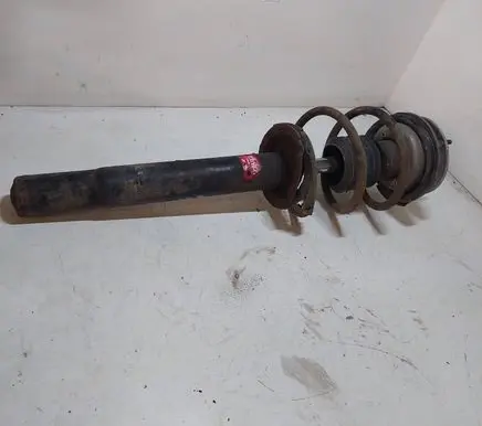 BMW 5 E39 Front shock absorber with coil spring 31311096858