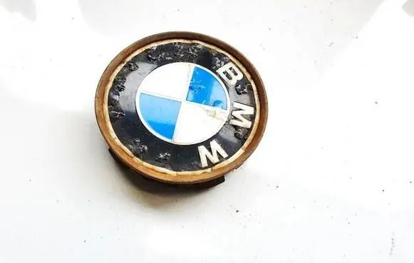 BMW 5 E39 Original wheel cap 6768640