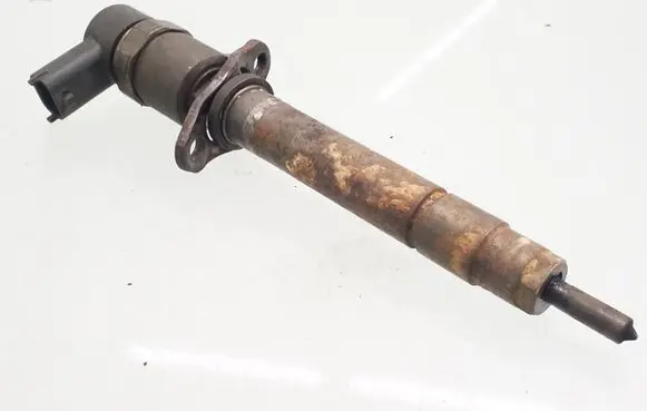 Volvo XC70 Fuel injector 0445110078 8658351