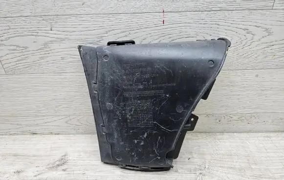 Mercedes-Benz E AMG W213 Brake cooling air channel/duct A2138858606