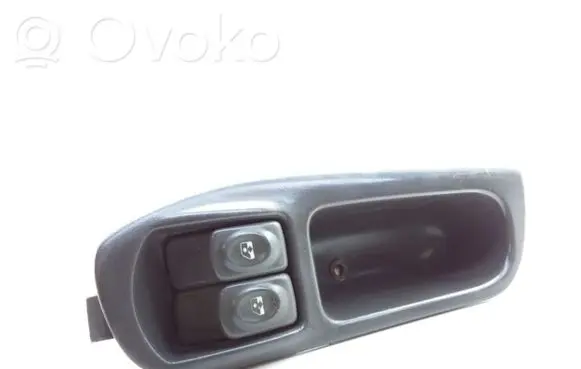 Renault Scenic I Electric window control switch 7700431172