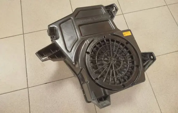 Mercedes-Benz GL X166 Subwoofer speaker A1668202802