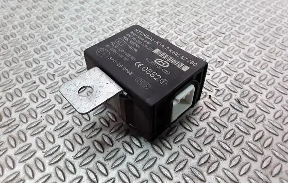 KIA Sorento Immobilizer control unit/module 0K2NC677B0