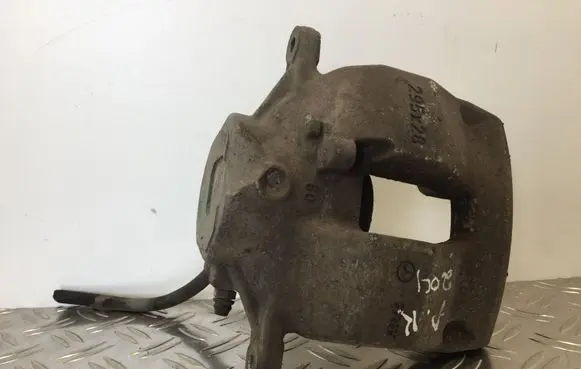 Mercedes-Benz C W204 Front brake caliper