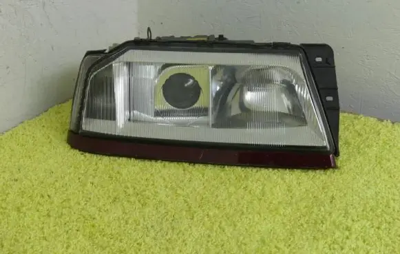 Alfa Romeo 164 Headlight/headlamp 1305621514