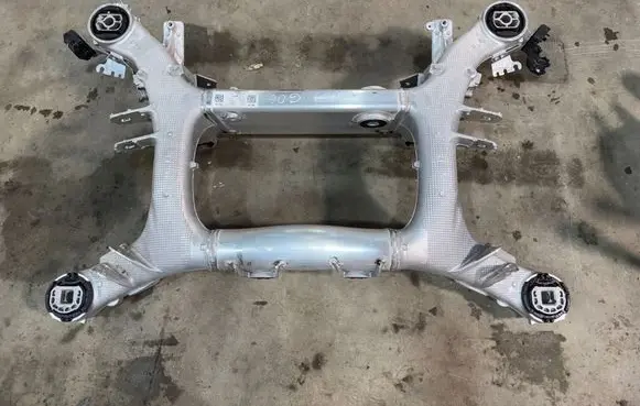 BMW X6 G06 Rear subframe 6894149 B20231127