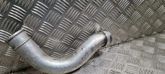 BMW 1 E81 E87 Intercooler hose/pipe