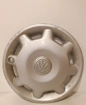 Volkswagen Jetta III R14 wheel hub/cap/trim 1HM601147A