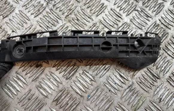 Toyota Yaris Rear bumper mounting bracket 525750D270