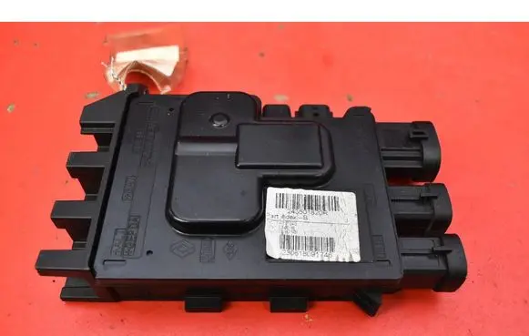 Renault Trafic I Engine control unit/module ECU 243501820R
