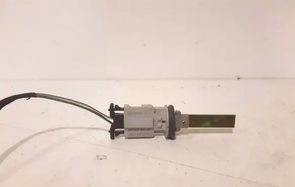 Volkswagen PASSAT B6 Sensor 1K0907543E 1801060006