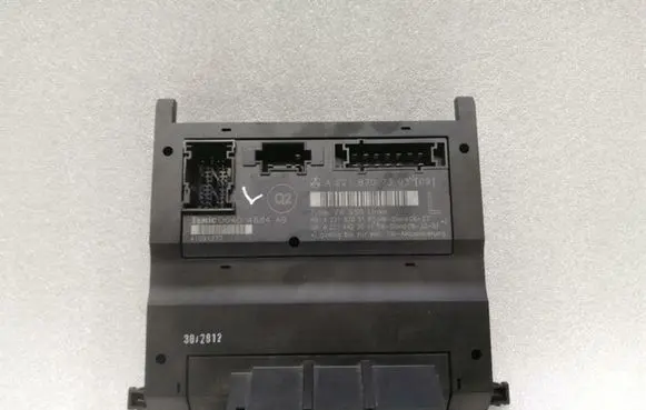 Mercedes-Benz S W221 Seat control module A2218707393
