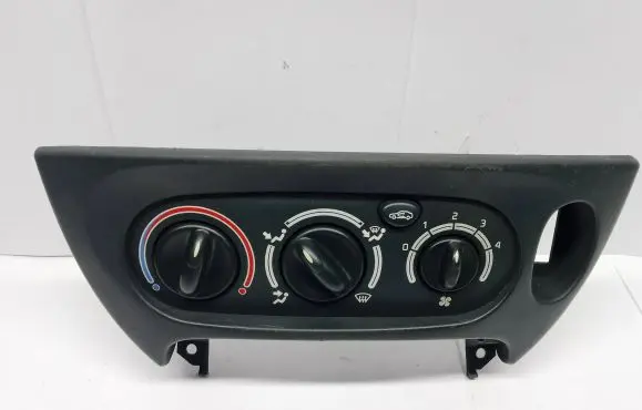 Renault Megane I Climate control unit 655738N