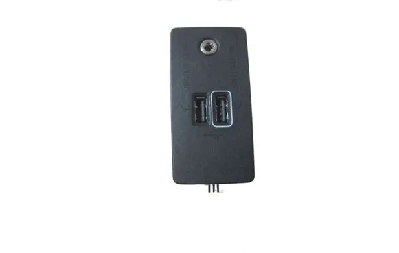 Volvo XC90 AUX in-socket connector KLCNNXCVOLVO