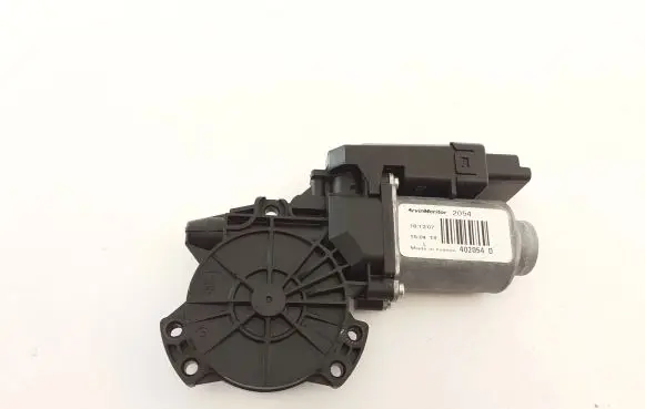 KIA Ceed Front door window regulator motor 402054D