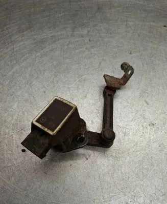 Mercedes-Benz ML W164 Air suspension front height level sensor A0105427717 28206