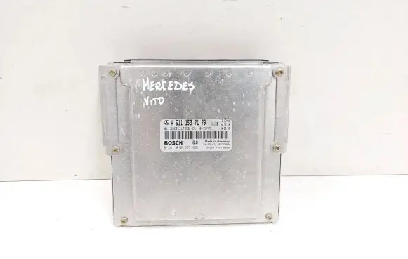 Mercedes-Benz Vito Viano W638 Engine control unit/module A6111537179 28RTE000 0281010605
