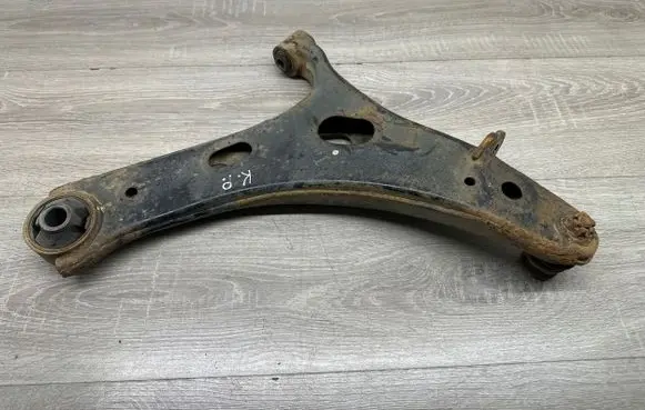 Subaru Forester SJ Front lower control arm/wishbone