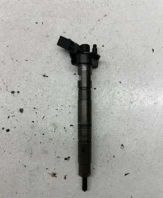 Audi A6 S6 C6 4F Fuel injector 059130277AC 0445115039