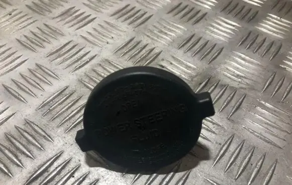 Toyota Avensis T250 Power steering fluid tank/reservoir