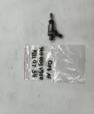 Audi A5 Fuel injector 0261500076