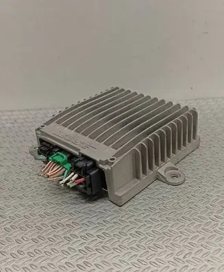 Renault Megane III Sound amplifier 280636318R 14194073 325305003038683