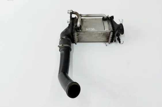 Mercedes-Benz E W238 Intercooler radiator A2740900614
