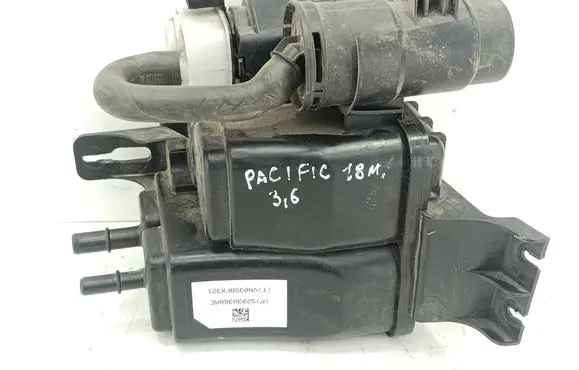 Chrysler Pacifica Active carbon filter fuel vapour canister 04861877AA 03680204