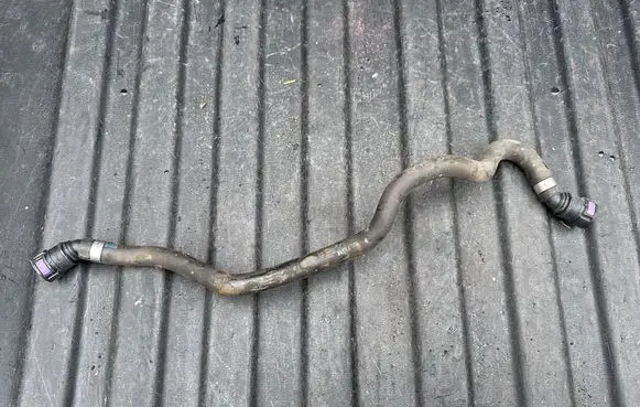 Volvo S90, V90 Engine coolant pipe/hose 31338396