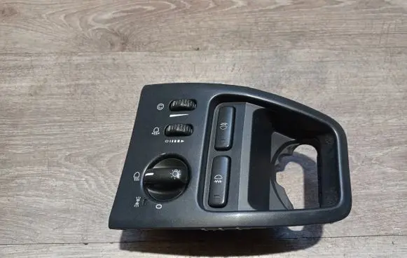 Volvo XC90 Light switch 30739304 MG22AA00009