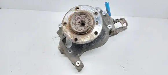 BMW 5 E60 E61 Front wheel hub 6760954