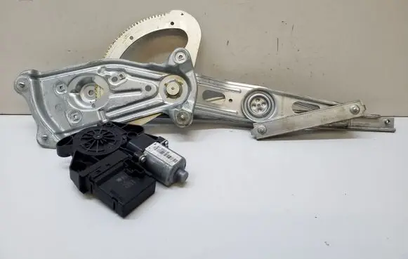Renault Scenic III - Grand scenic III Rear door window regulator with motor 827300005R 0130822516 966416102