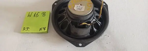 Opel Vectra C Front door speaker 1212123