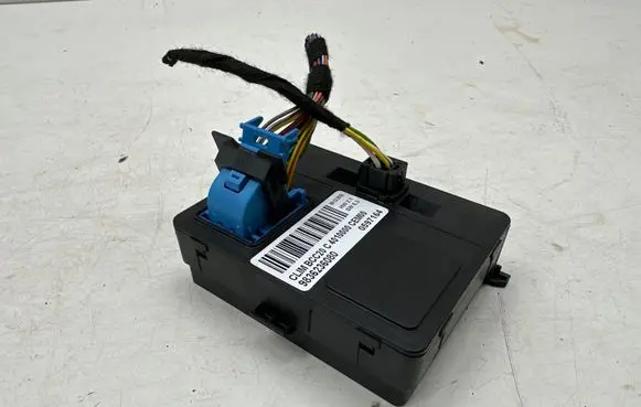 Opel Corsa F Climate control unit 9836236080