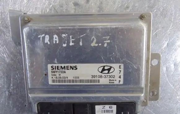 Hyundai Trajet Engine control unit/module 3910837302