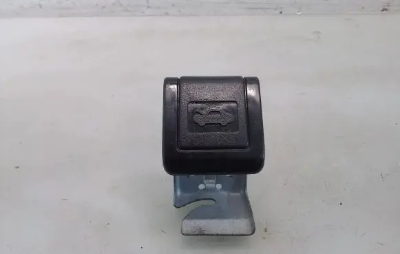 Toyota Previa (XR30, XR40) II Engine bonnet (hood) release handle