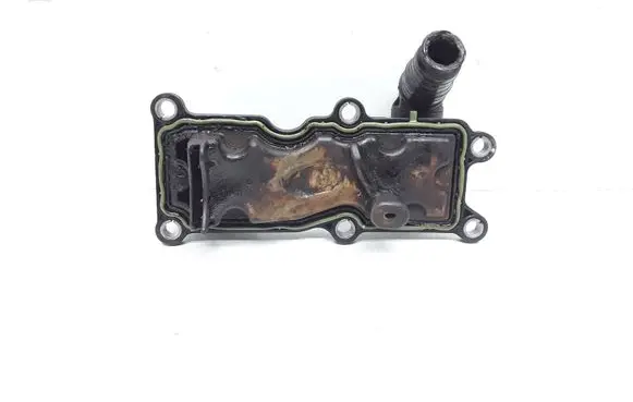 Mercedes-Benz C W205 Breather valve A2740100401