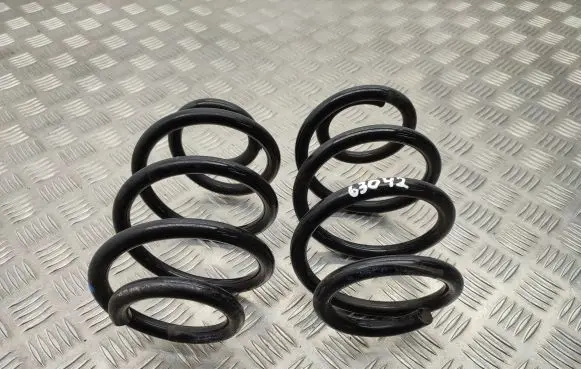 Mercedes-Benz A W176 Rear coil spring