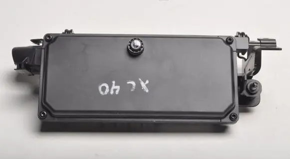 Volvo XC40 Front bumper camera 32327234