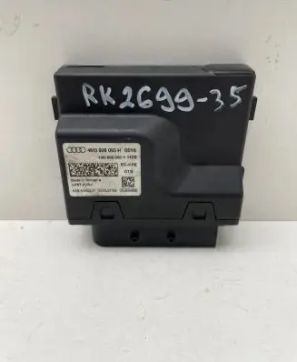Audi Q7 4M Fuel injection pump control unit/module 4M0906093H