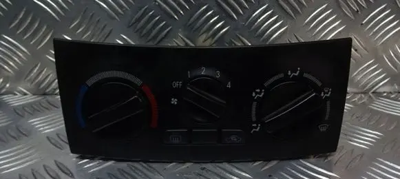 Mitsubishi Space Star Interior fan control switch MN140635