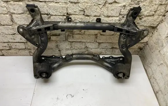 Mercedes-Benz E W212 Front subframe