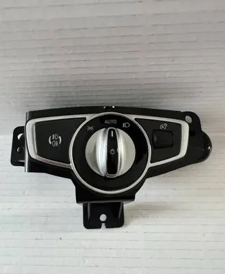 Mercedes-Benz X-class W470 Light switch A4709051700 10147555