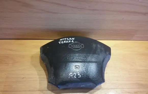 Nissan Terrano Steering wheel airbag 6014892