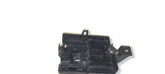 Opel Corsa E Fuse box cover 95941608