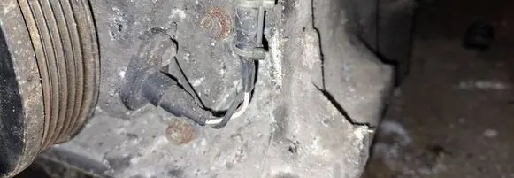 Toyota Corolla E120 E130 Crankshaft position sensor 