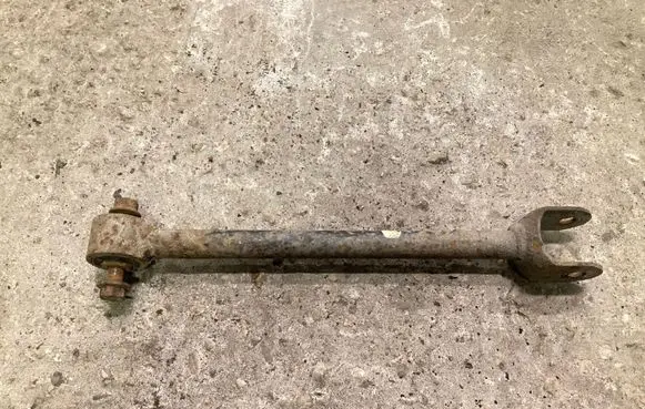 Lexus IS 200-300 Rear control arm