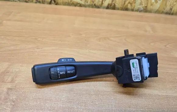 Indicator stalk