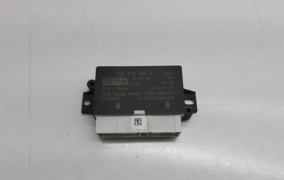 Volkswagen Tiguan Parking PDC control unit/module 5QA919294B