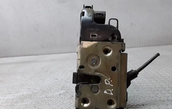 Renault Espace - Grand espace IV Rear door lock 017973Z98